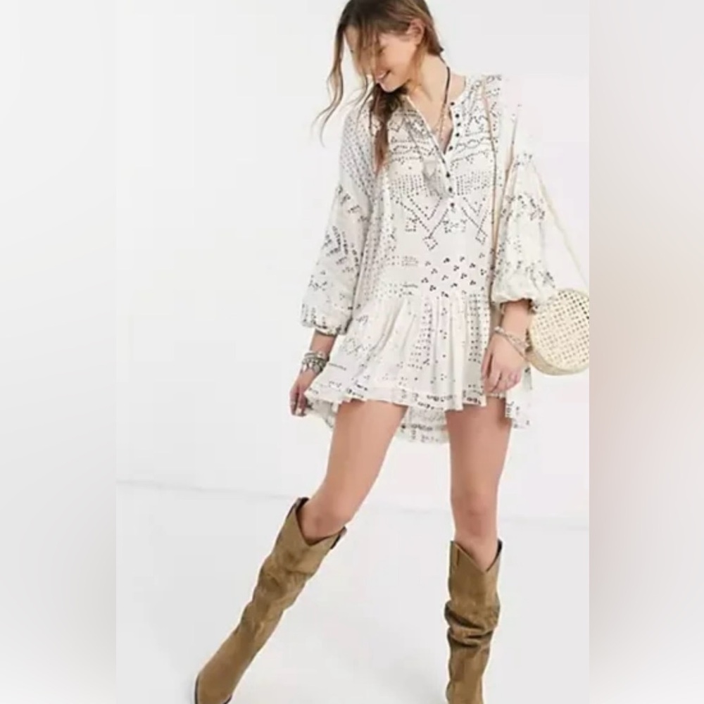Free People Shibori dyed mini dress/tunic in ivory.